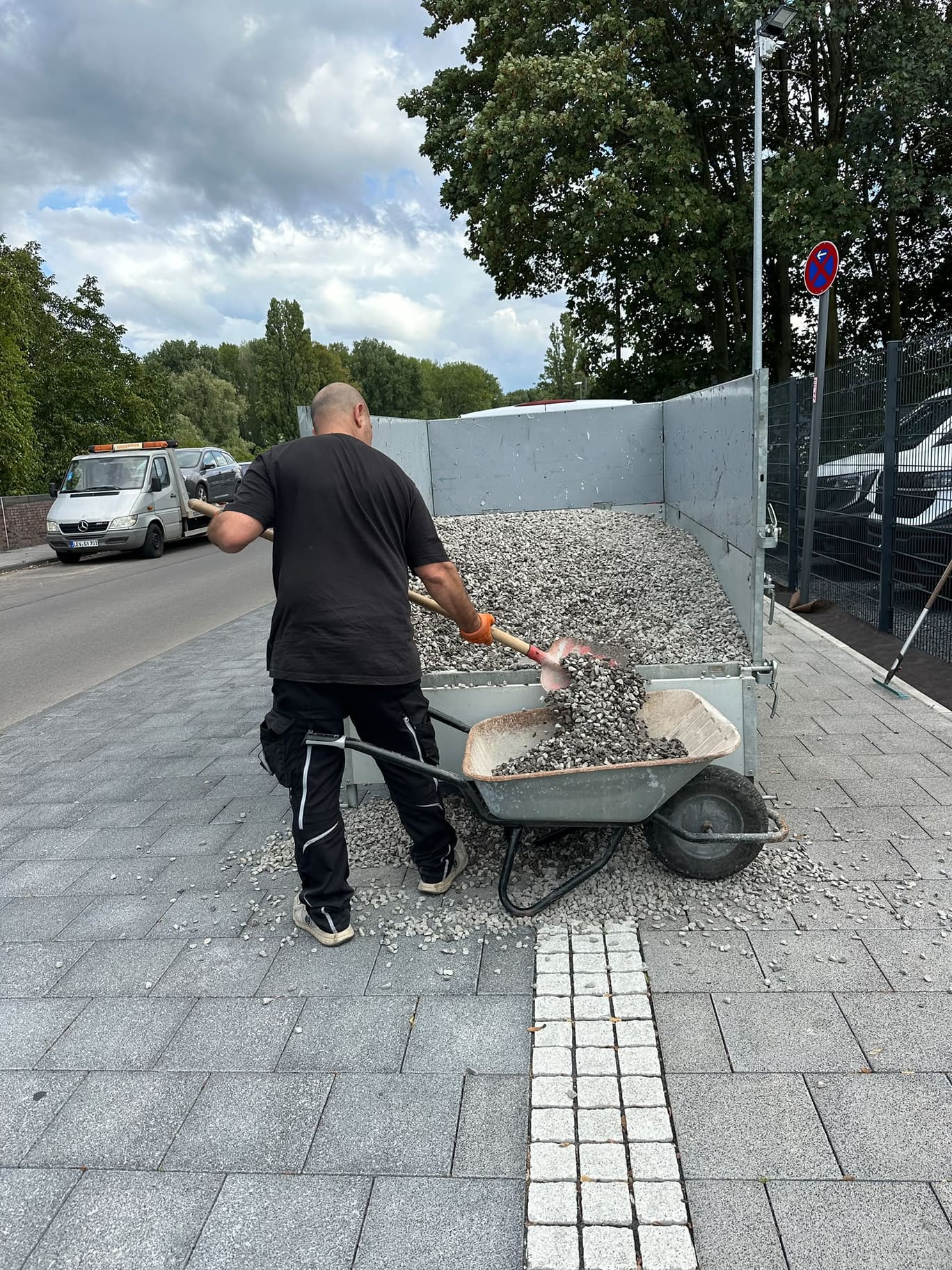 Neue Steine einbringen